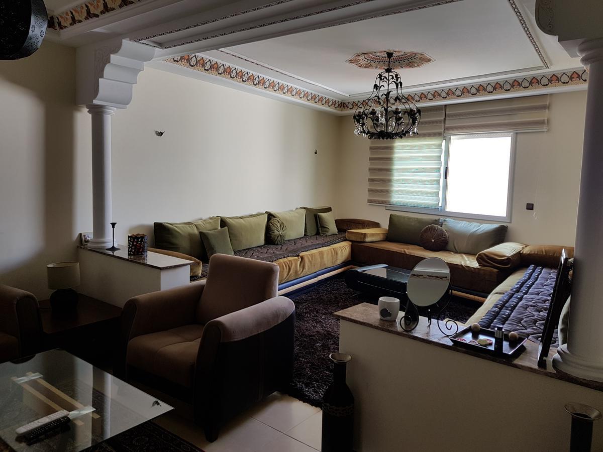Fnideq Seaside Apartment Luaran gambar